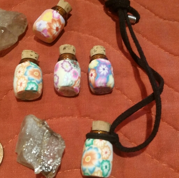 Clay amber mini snuff jar wicca herbal stones last one sniff jar - Picture 6 of 10